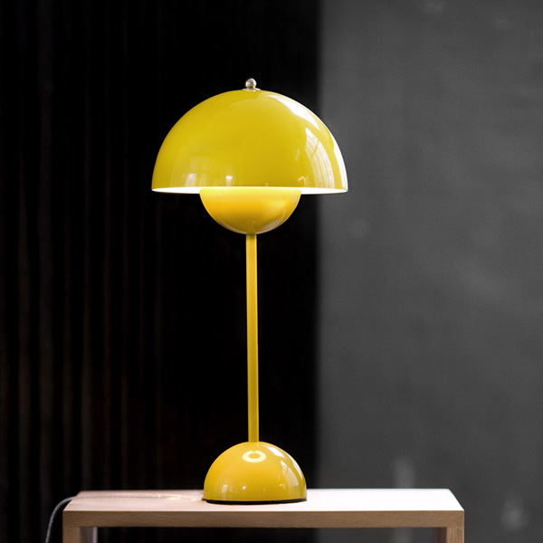 yellow table lamps photo - 10